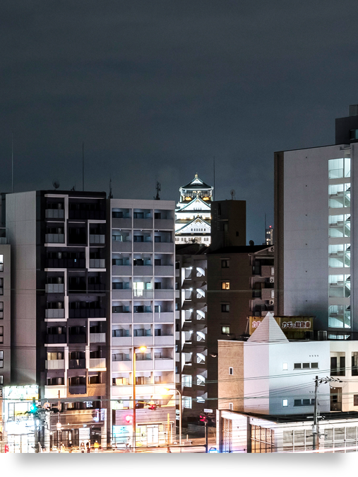 大阪城を望むデザイナーズマンションJO-KITA TERRACEからの夜景
